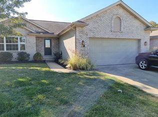 2101 Pine Valley Dr, Hamilton, OH 45013