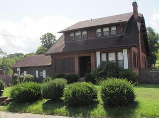 2073 Virginia Ave, Bluefield, VA 24605
