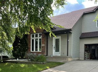 14 Byars Cir, Madison, WI 53719