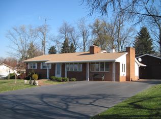 17712 Timber Ln, Hagerstown, MD 21740