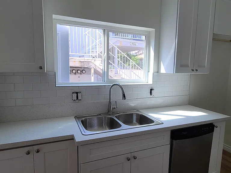4818 Converse St — Photo 9