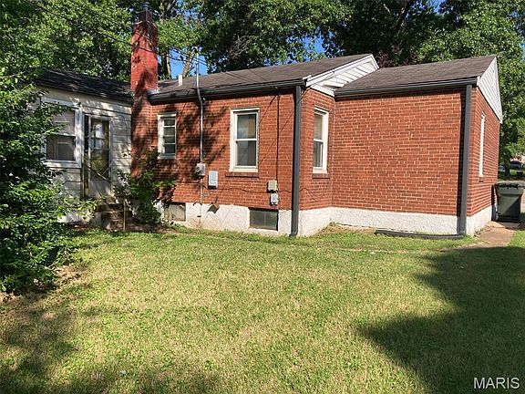 4th image of 942 Melvin Ave