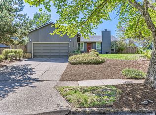 10340 SW Clydesdale Ter, Beaverton, OR 97008