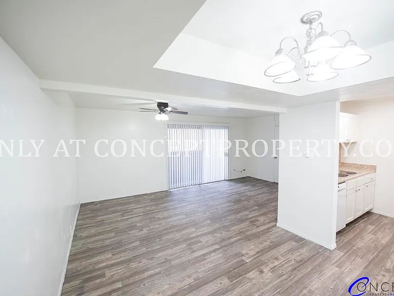 Foothill Terrace — Photo 99