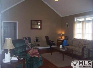 51 Fieldstone Ct, McMinnville, TN 37110