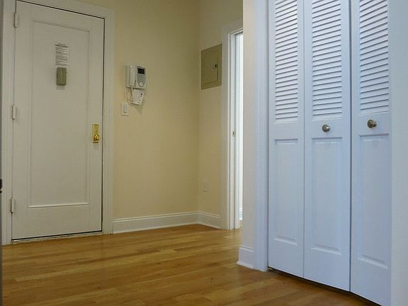 3rd image of 501 E 78th St APT 3E