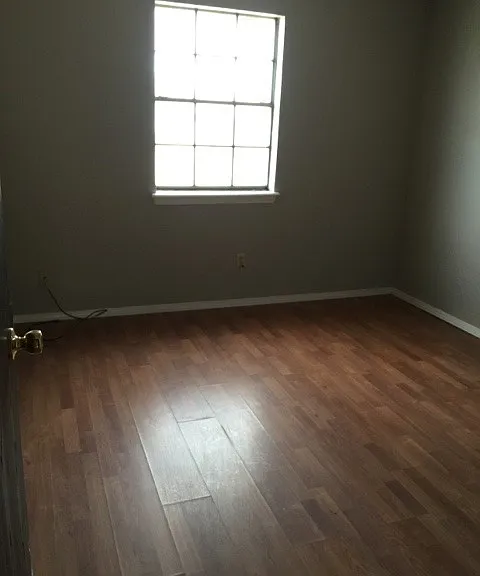 2007 Jennifer St — Photo 5