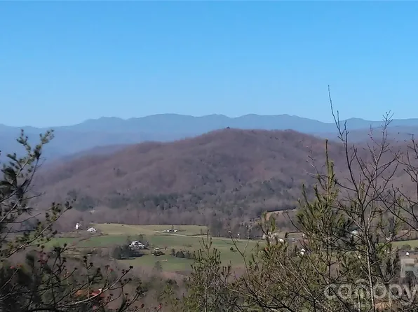 10-11B Quail Dr, Marion, NC 28752