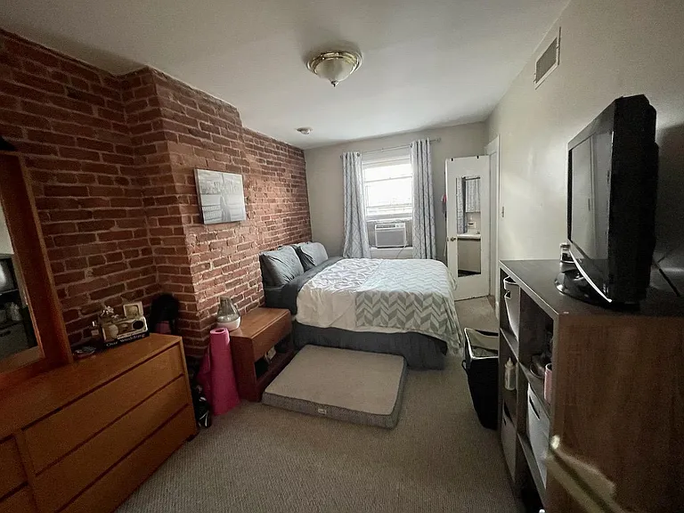 15 Keswick St #6 — Photo 8