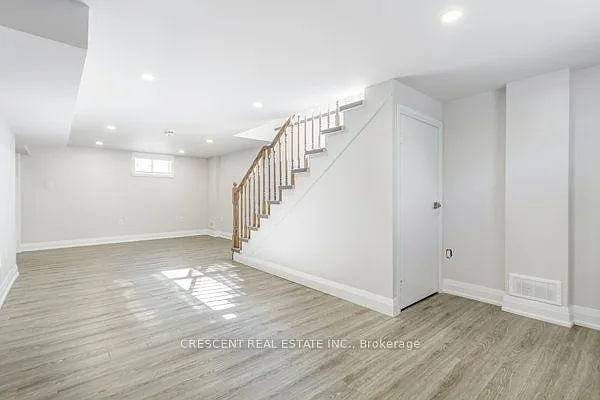 170 Emerson St — Photo 21