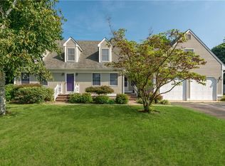 29 Arrowhead Way, Warwick, RI 02886