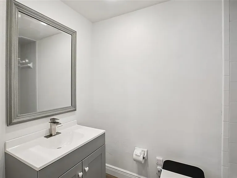 2906 Lichen Ln #B — Photo 17