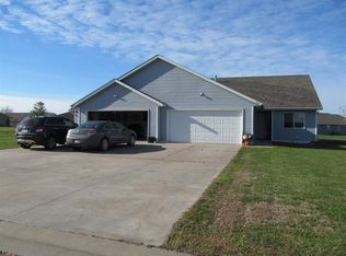 420-422 14th Ave, Baldwin, WI 54002