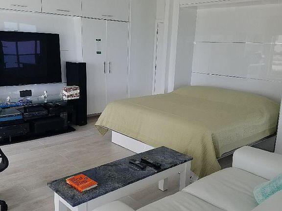 4th image of 3550 Galt Ocean Dr APT 301