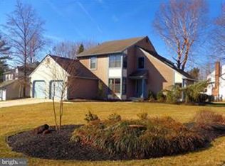 1 Crofton Dr, Mantua, NJ 08051