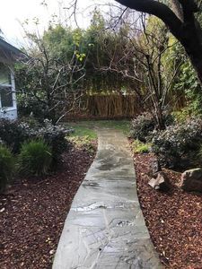 208 Willow Rd, Menlo Park, CA, 94025