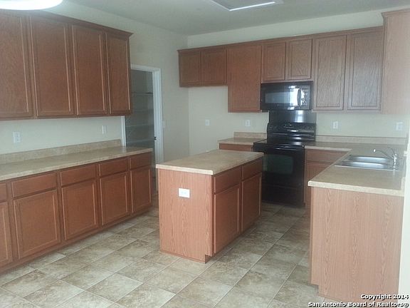 3rd image of 428 Briggs Dr
