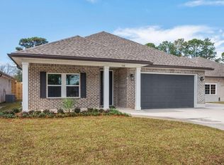 69 Owen St, Niceville, FL 32578