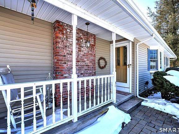 3rd image of 30 Crestview Terrace