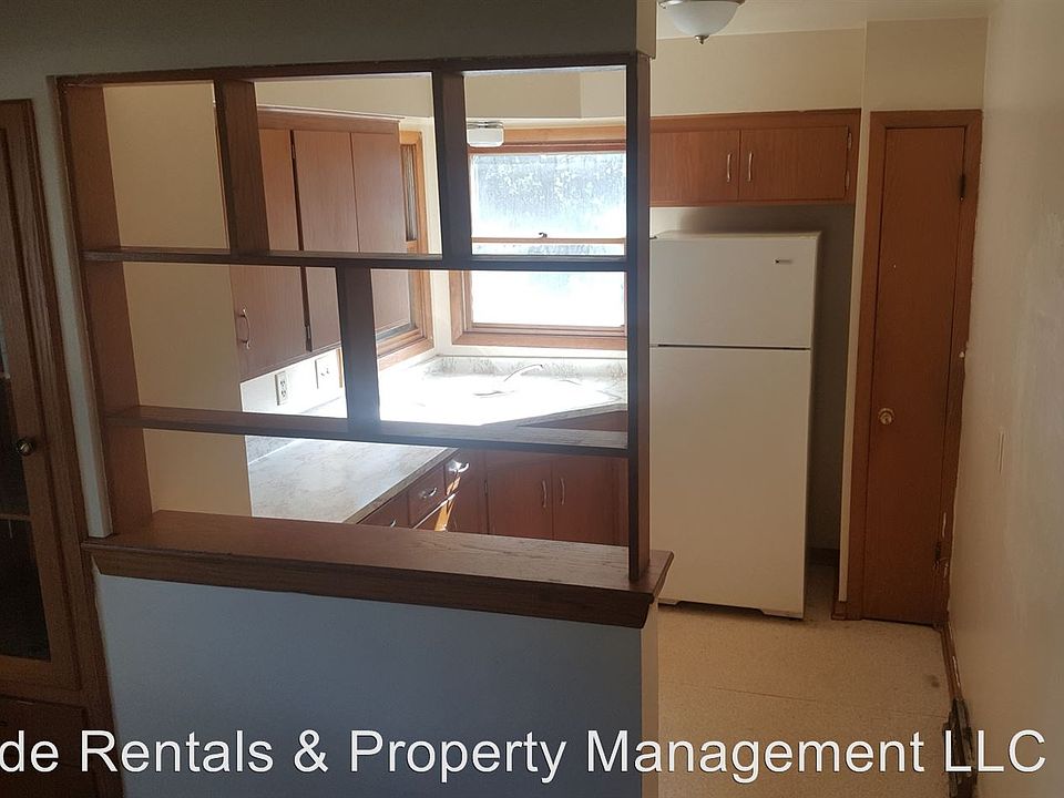 2nd image of 8127 W Appleton Ave APT 1