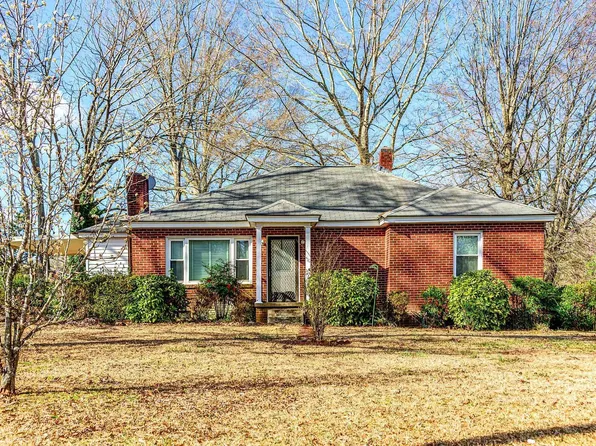 2623 Montague Avenue Ext, Greenwood, SC 29649