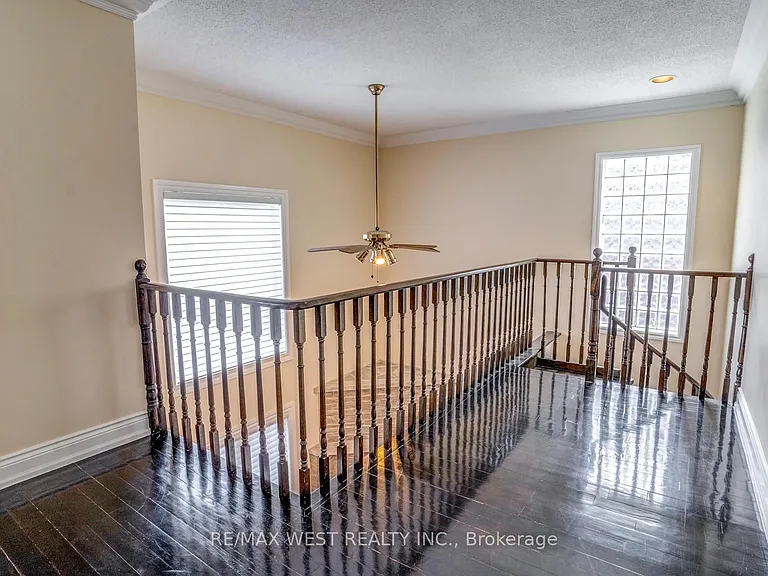229 Baker Ave — Photo 29