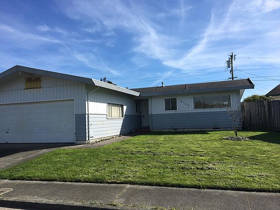 2109 11th Street, Arcata Exterior