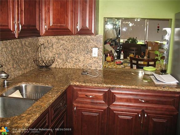 5th image of 550 NW 78th Ave APT 206