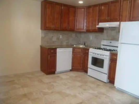 Rented by Gabriel Bullaro Real Estate | media 7