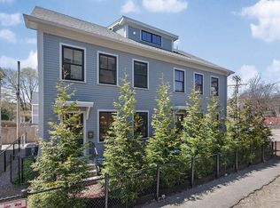 3 Meehan Pl #A, Jamaica Plain, MA 02130