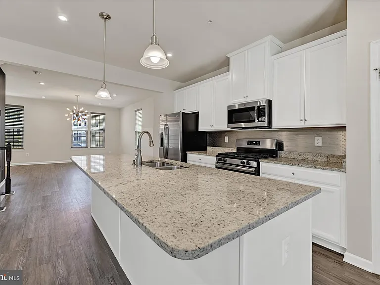 10 Laurel Gate Ct — Photo 13
