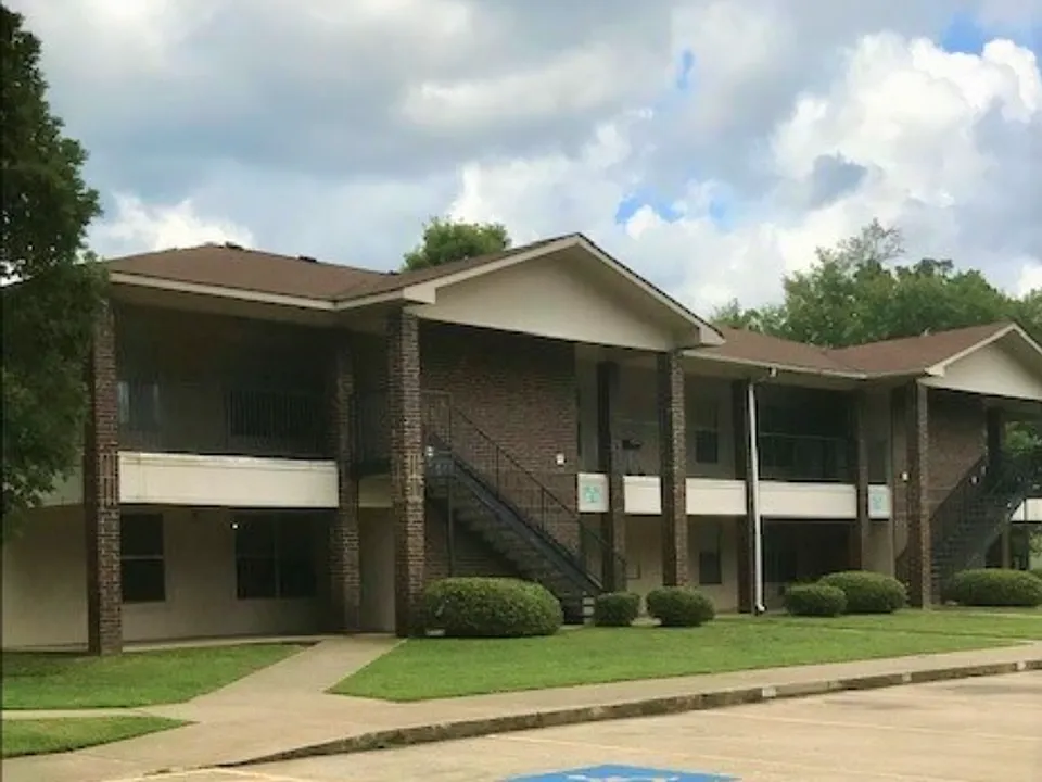 Legacy Apartments