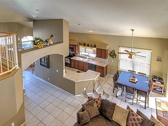 4th image of 3302 N 108th Ln