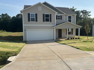 7568 Tanager Dr, Snow Camp, NC 27349