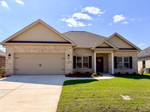 513 Bristleleaf Path