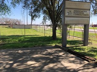 7285 Us Highway 87 E, San Antonio, TX 78263