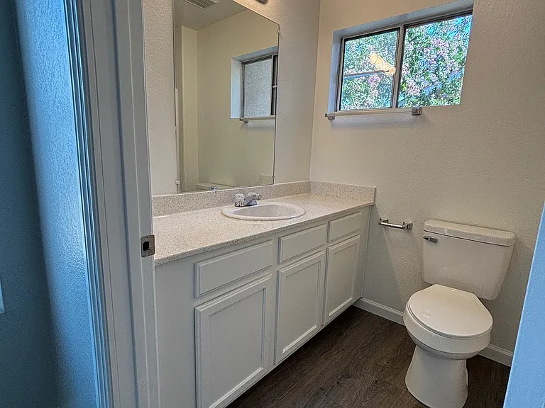 31759 Avenue E #102 — Photo 8
