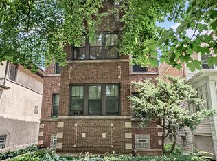 6549 N Bosworth Ave, Chicago, IL 60626
