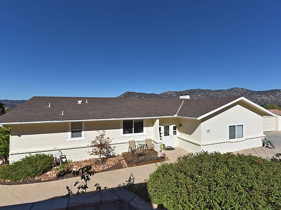 3rd image of 3529 Laurashawn Ln