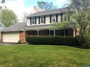 910 Shearwood Dr, Perrysburg, OH