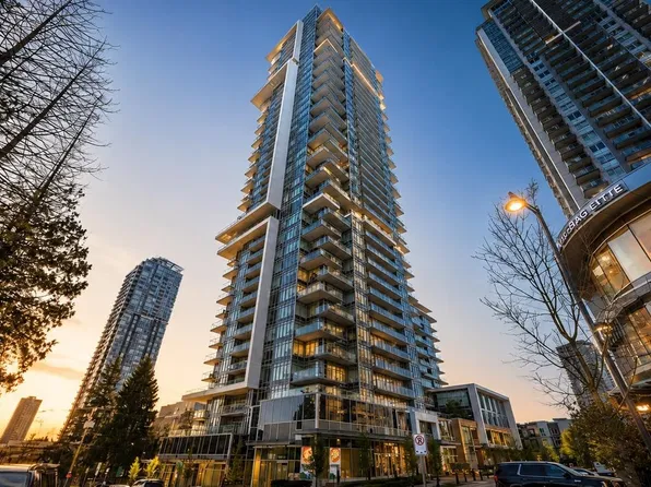 13350 Central Ave #4101, Surrey, BC V3T 0S1