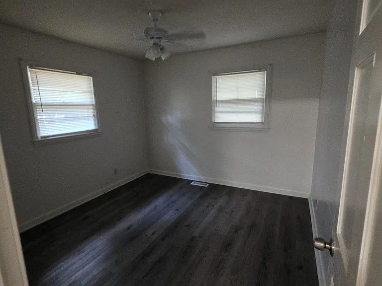 Bonny Cir — Photo 4