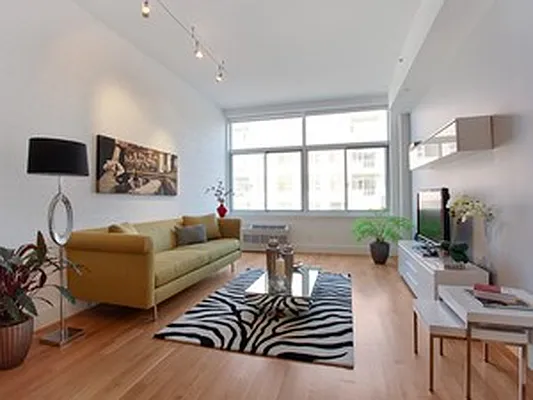 Sold by Corcoran | media 8