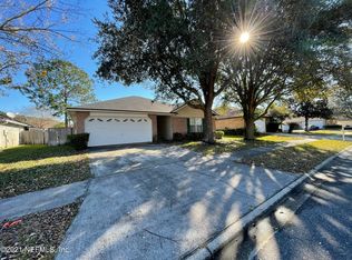 8109 Timber Point Dr, Jacksonville, FL 32244