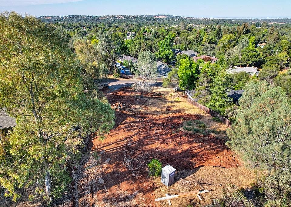 1st image of 3000 Royce Dr