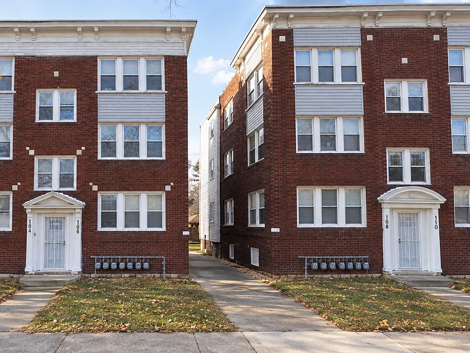 104-106 Indiana Ave