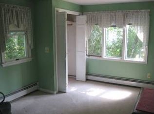 105 Lake St, Shrewsbury, MA 01545