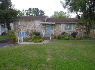 575 Norway Ave, Huntington, WV 25705