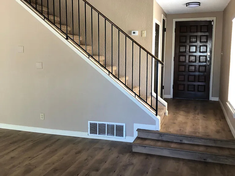 Entryway from great room