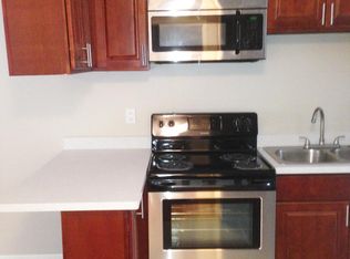 10640 SE 16th St APT 5, Bellevue, WA 98004